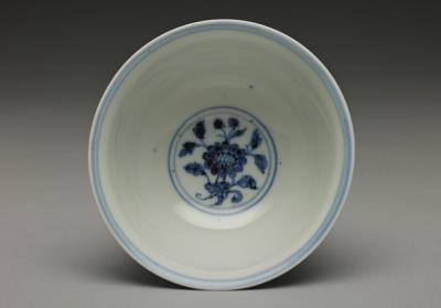 图片[2]-Bowl with four-seasons flowers decoration in underglaze blue, Ming dynasty, Yongle reign (1403-1424)-China Archive